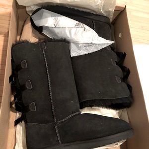 UGG - BAILEY BOW TALL II BOOT ( DARK GRAY)